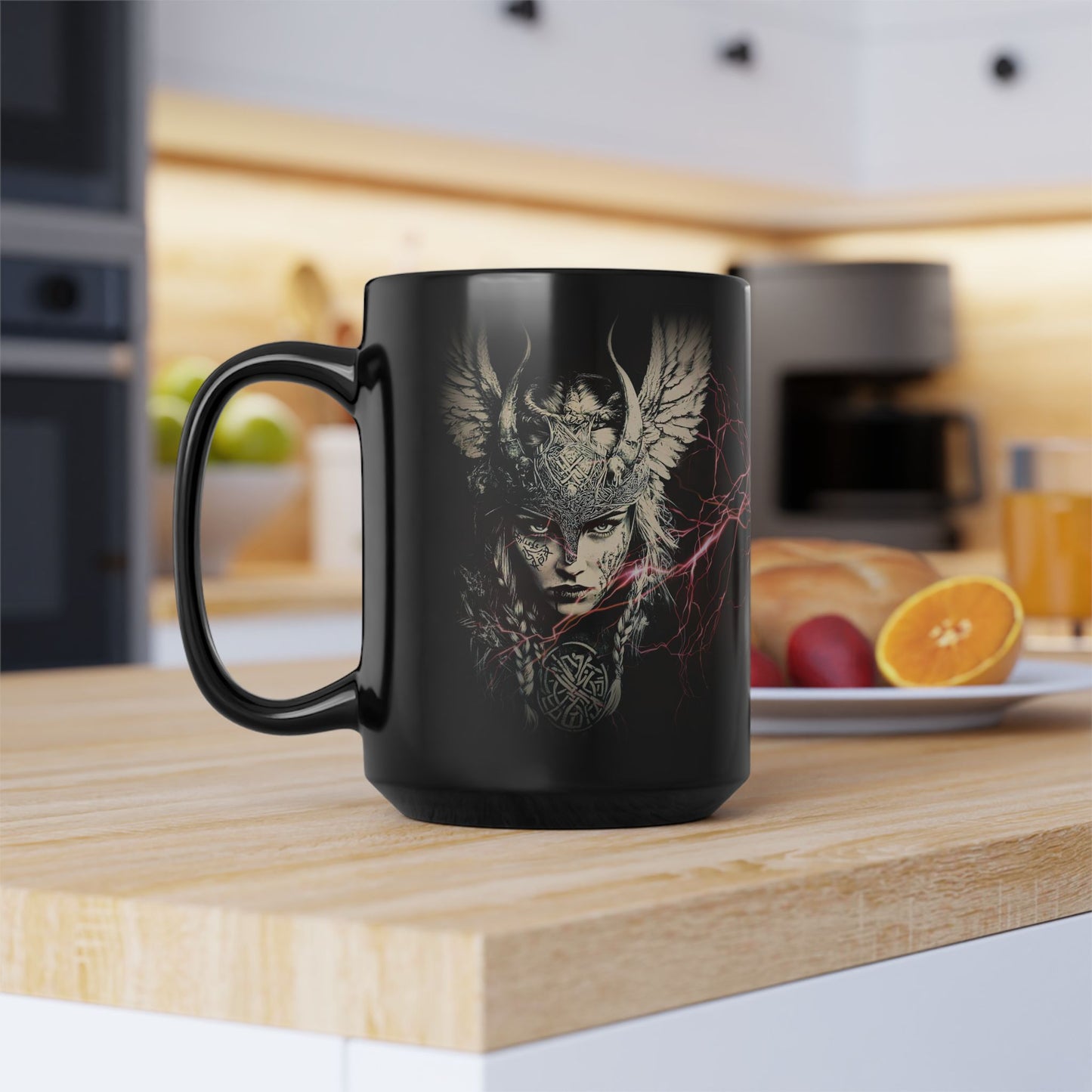 Valkyrie's Revenge – Iron Maidens Collection – Schwarze Kaffeetasse – 425 ml