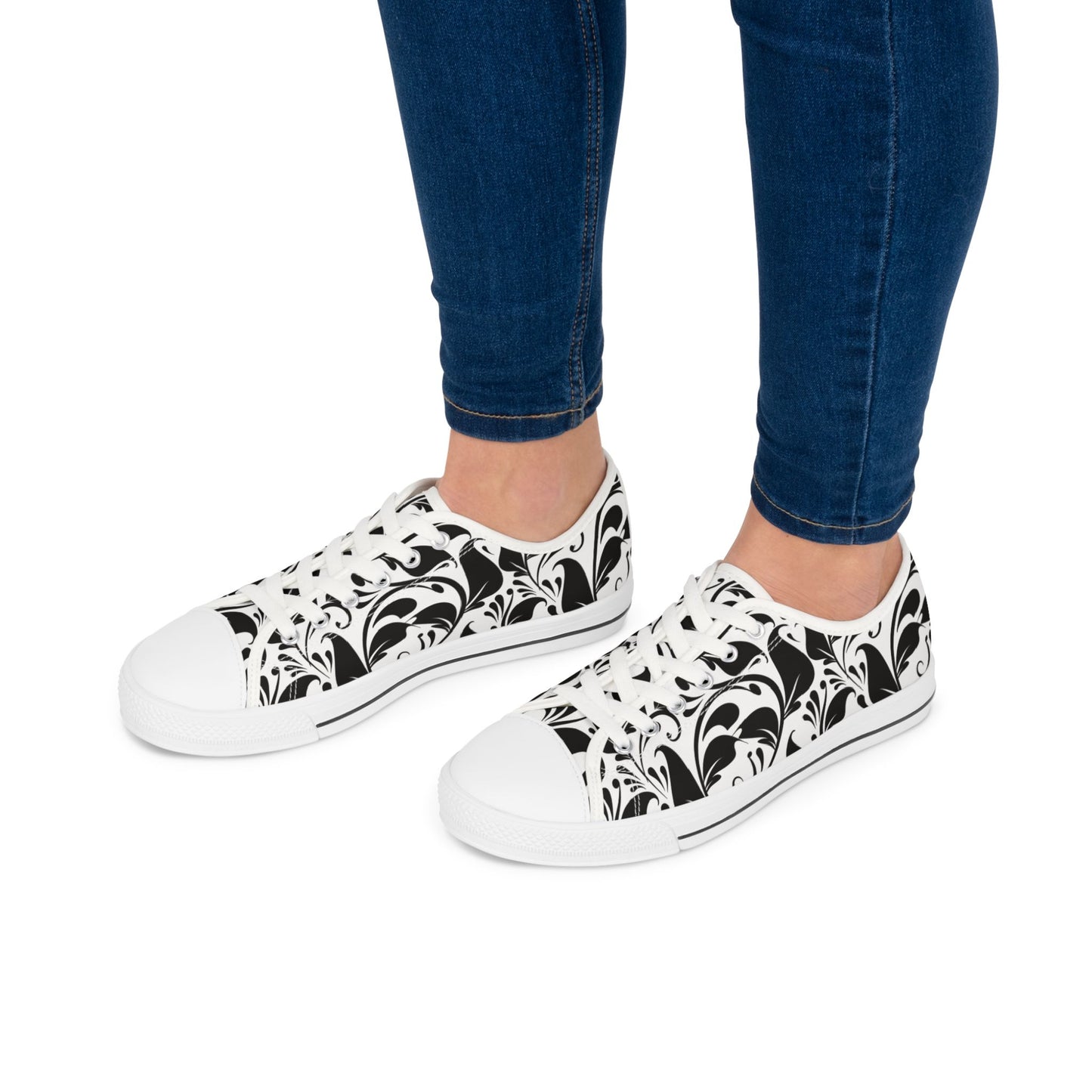 Schwarz-Weißes Paisley - Stylische Damen Low Top Sneakers mit elegantem Schwarz-Weiß-Design
