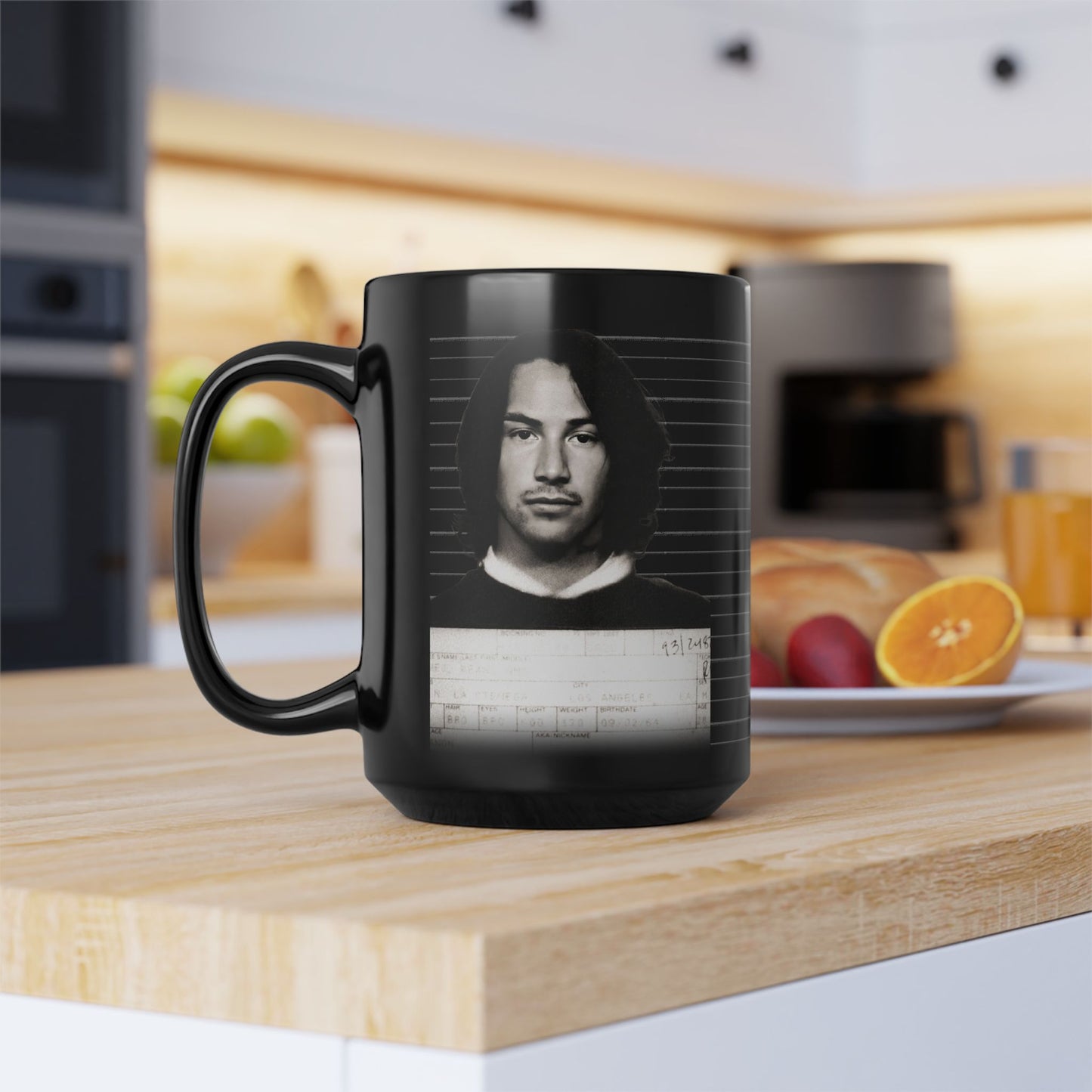 Keanu – Mug Shot Schwarze Kaffeetasse – 15oz