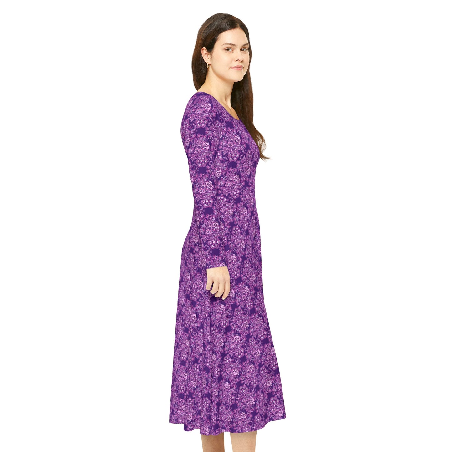 Purple Blooms – Eleganz trifft Komfort: Langärmliges Tanzkleid für Damen mit lebendigem Paisley-Design