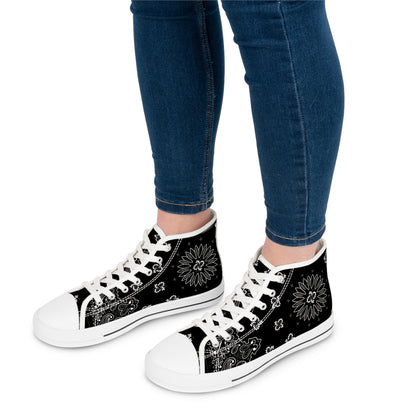 Schwarze Bandana High Top Sneakers für Damen – Stylisch & Fun