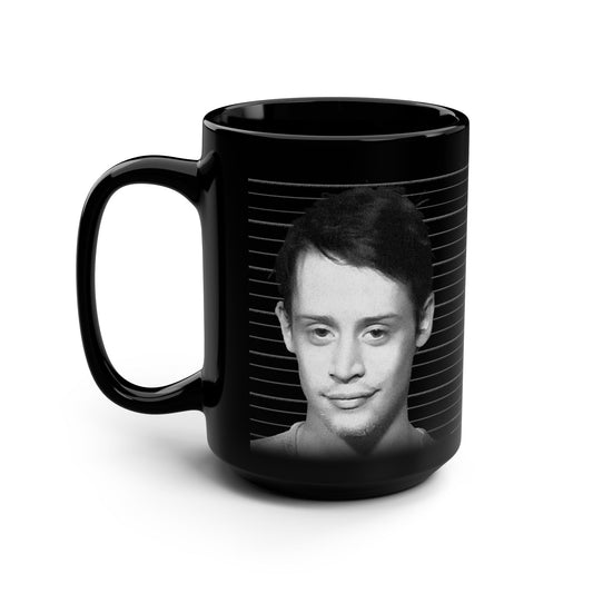 Macaulay – Mug Shot – Schwarze Kaffeetasse – 15 oz 