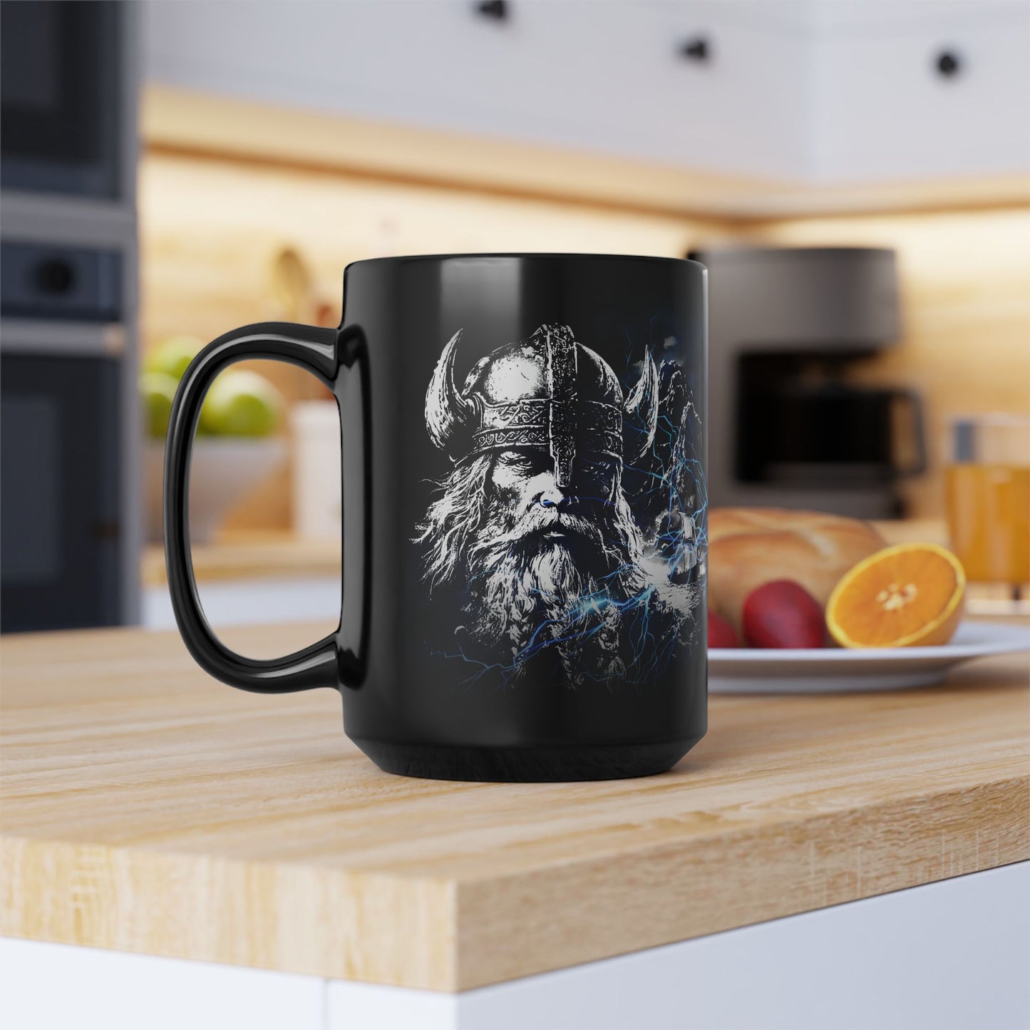 Ocean King – Iron &amp; Thunder Kollektion – Schwarze Kaffeetasse – 425 ml 