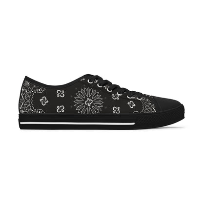 Low Top Sneakers für Damen - SCHWARZES BANDANA